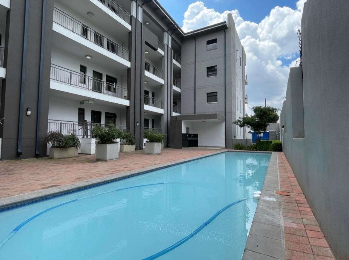 The Atrium Sandton 2 Bedroom Apartment Johannesburg Exterior photo